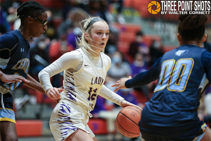 . <a href="/kadencewalls/">kadence walls</a> added 13 pts for the @BHSladytigers last night against Central Hardin in the 5th Region semi-finals