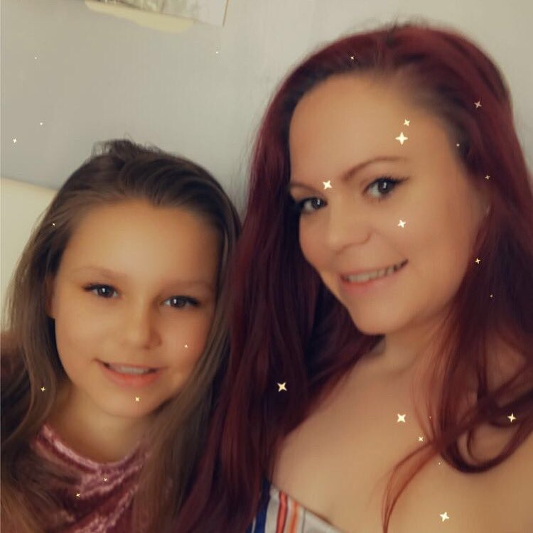 ChezzaCoxy's tweet image. Never let anyone dull your sparkle ...  being dumped will be the making of me ... my life begins now and I’m loving every moment ❤️