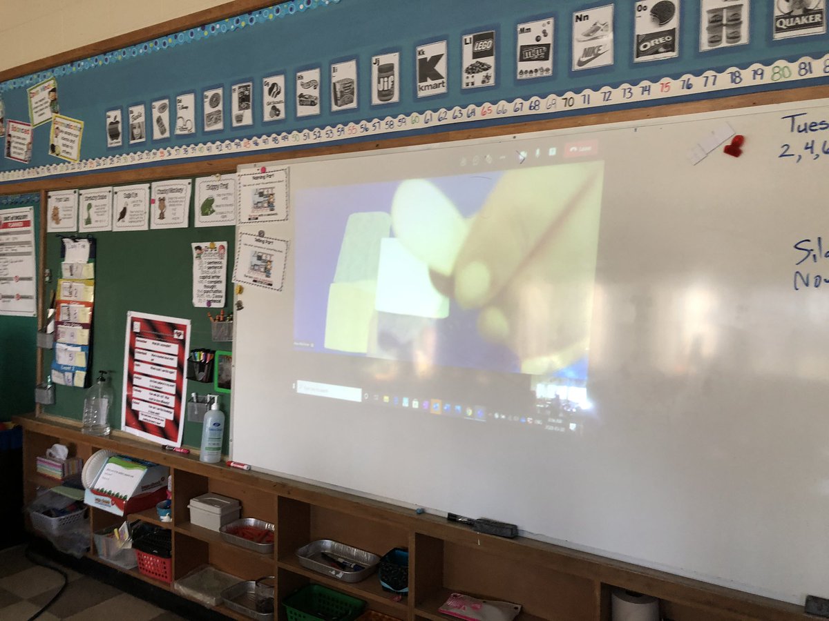 mrmarentette's tweet photo. #communicating and #risktaking during our virtual science visit on structures in 1/2V!   @MsAwender @GlenwoodGriffin https://t.co/ieyjpu91ii