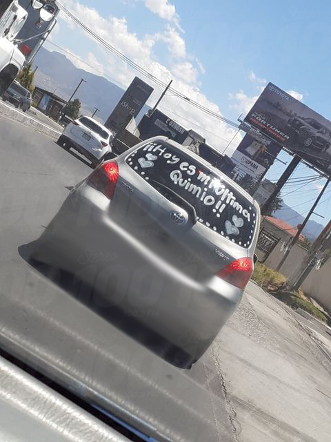 stereo100xela's tweet photo. #Reporte100 | "Creo que deberíamos hacer virales las cosas buenas 👍🏽", refiere seguidor que captó esta fotografía en tramo que conecta a #LaEsperanza con la rotonda de La Licorera #Xela .

📷 Kenny Pérez https://t.co/Chy6jHsoaW