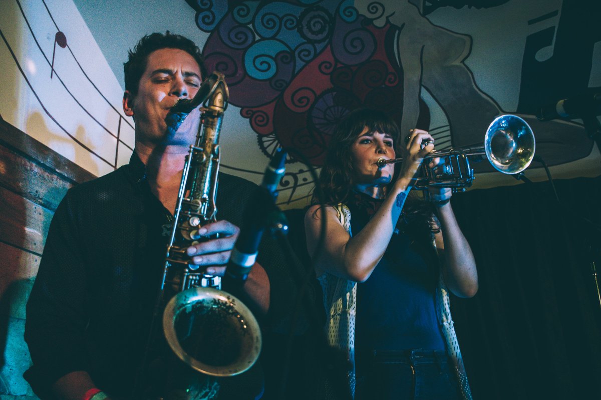 Tonight! Join this powerhouse horn section as they explain and explore how the hell they do what they do (ps, it's magic) ✨ fb.me/e/3M1hx7M3u