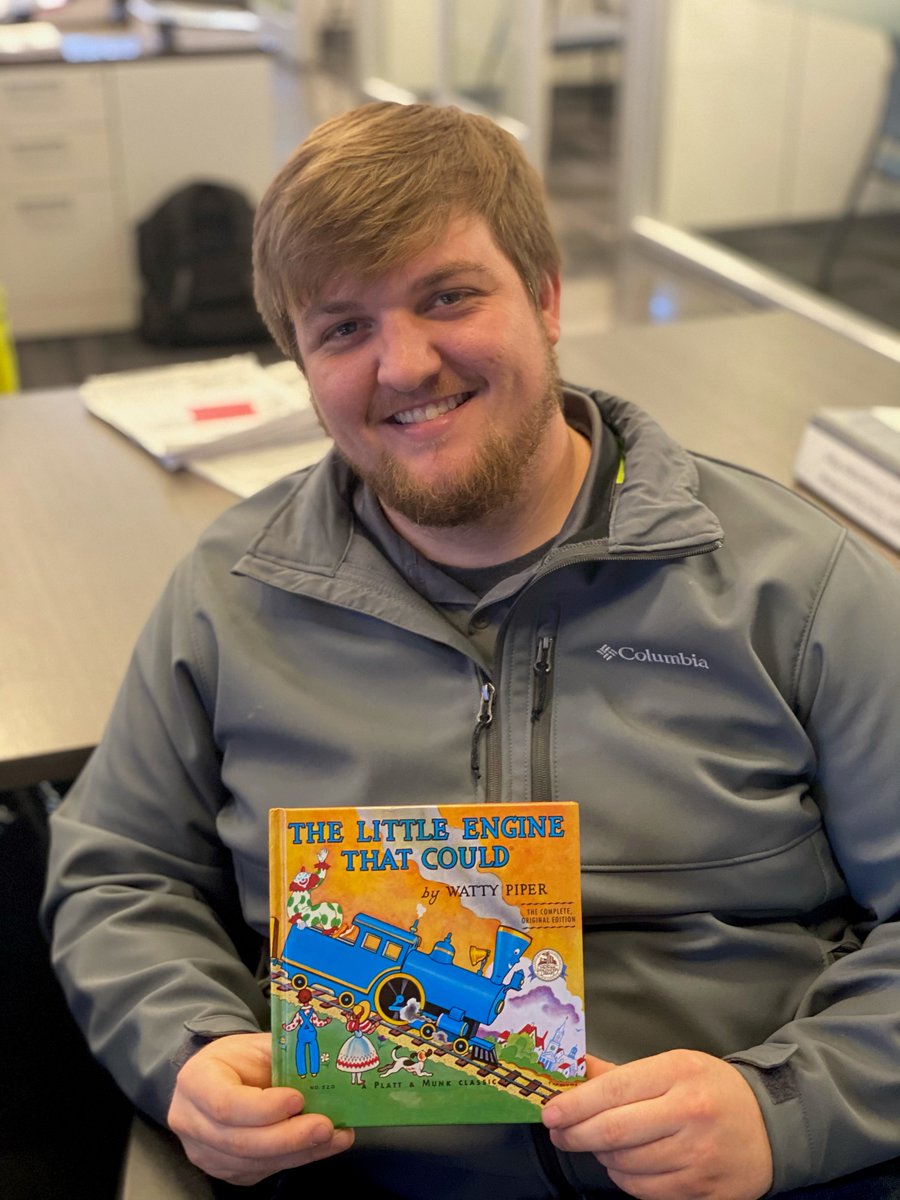 Coopersteelusa's tweet photo. As March and National reading month come to an end, some members of our Cooper team enjoyed taking some time to read virtually to the students at Eastside Elementary!

#BuildStrongStandStrong #nationalreadingmonth📚 https://t.co/UdCNz8bueI