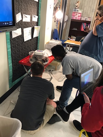 JoshuaISD's tweet photo. What an EGG-ucational assignment! Functional Academic Life Skills students at @LoflinMS learned about the life cycle of chickens by taking care of eggs in an incubator! Some students will get to take the chickens home (w/parent approval!)
#TakeFlightJISD https://t.co/4VnMtn53bv