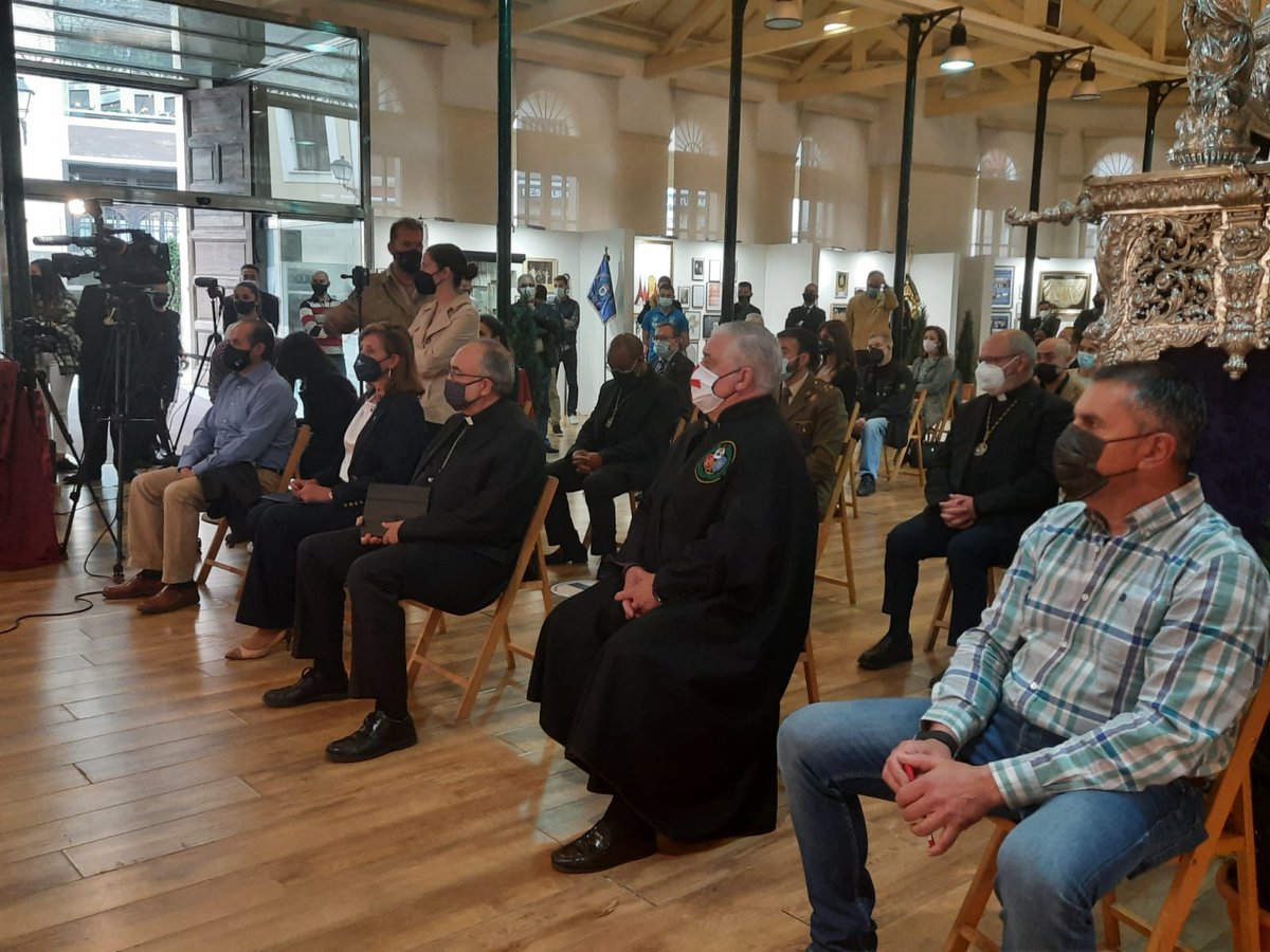 aytoviedo's tweet photo. 🏃Abierta la inscripción en el @TPerdonanza La prueba, organizada por @EstudiantesOVD , se celebrará en septiembre y potenciará turística y culturalmente el camino que el Rey Alfonso II El Casto realizó para trasladar el Arca Santa hasta Oviedo. 

https://t.co/ZpYFIb6z4h https://t.co/KPPwkQJ61O