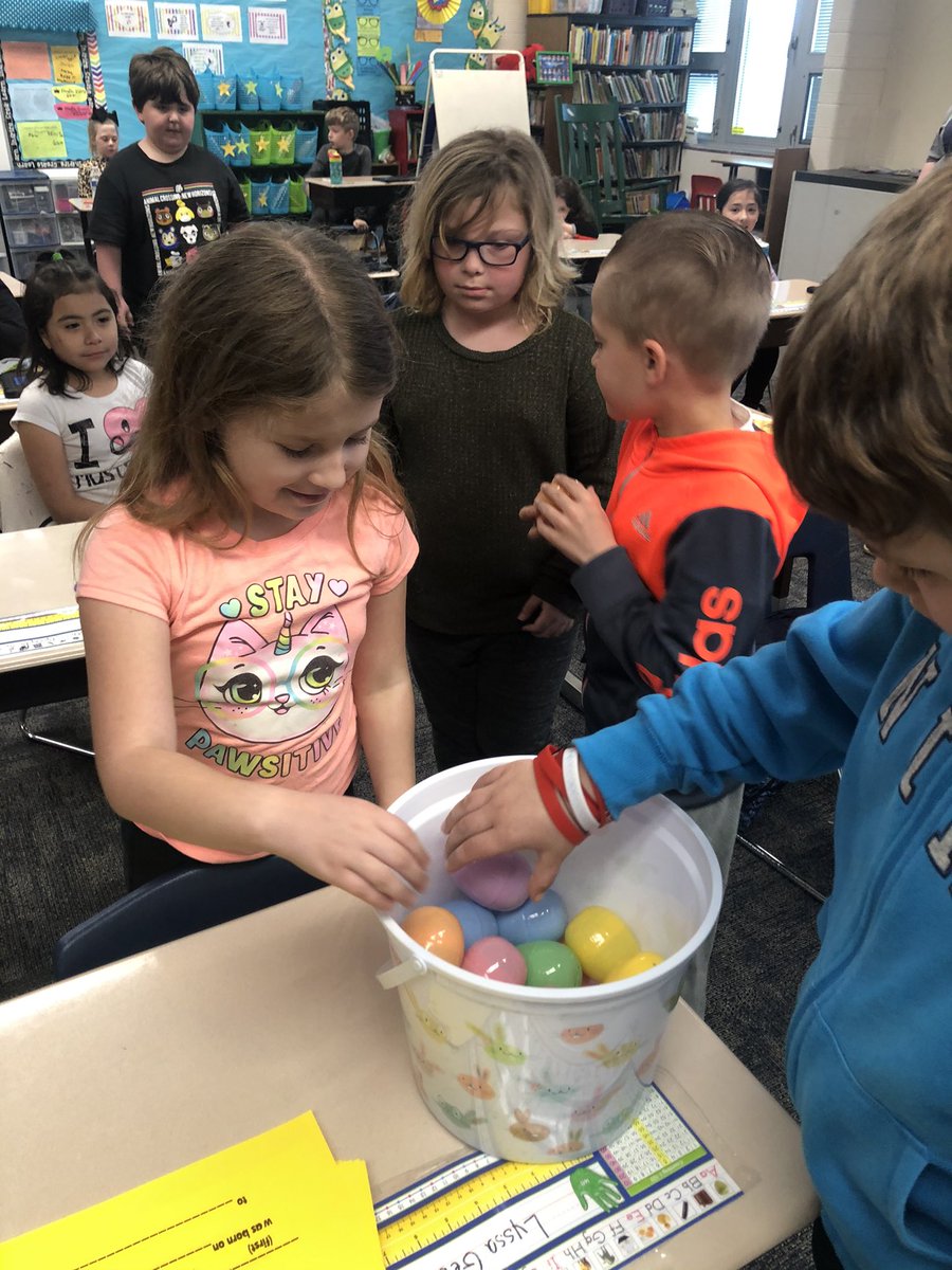 Troyer2nd's tweet photo. We had baby chicks arrive today. We were so excited to watch them hatch. We made houses for them and started making baby books. We can’t wait to have adventures with them. @ConverseElem https://t.co/lUVrP02sZC