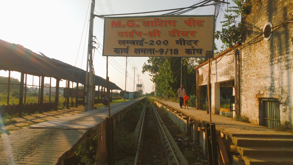 Champaranlive1's tweet photo. नदारद पड़ा #नरकटियागंज जं का #वाशिंग पिट और डीजल सेटेलाइट शेड।  इसको BG के अनुसार पुननिर्माण किया जाए और रक्सौल और मुजफ्फरपुर से दक्षिणी बिहार और भारत जाने वाले ट्रैनों का विस्तार हो जिससे पूरे चम्पारण को लाभ हो। 
@spjdivn @GM_ECRly @PiyushGoyalOffc @satishdubeyy @renu_bjp https://t.co/qT95Ku9PMB