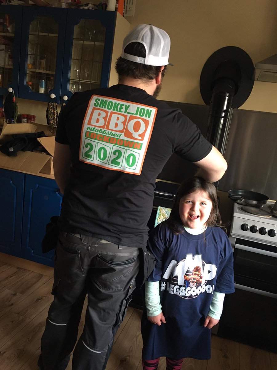 jonkelly31's tweet photo. My new tee has arrived thank you Dan from @DC4LCustomTees for hooking this up love it man!! Also I couldnโt go with buying @ramtuff02 #LEEEGOOO tee #bbqtee #bbqfam https://t.co/K7n1kXuaq3