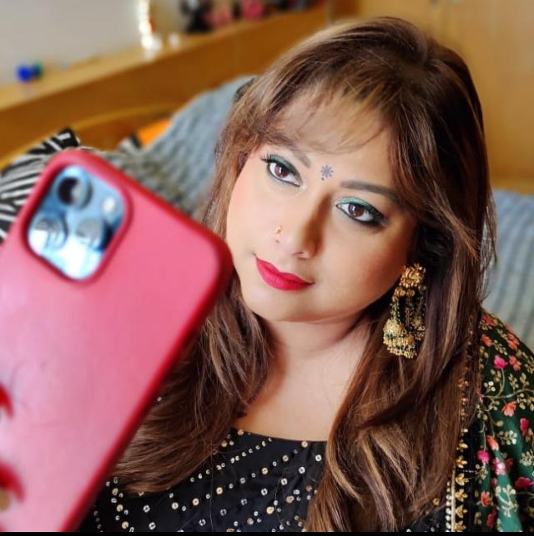 RakshithaPremFC's tweet photo. Wishing a Very Happy Birthday to Our Crazy Queen Rakshitha @RakshithaPrem ♥️ May God Bless you with all that you wish for ♥️
#HappyBirthdayCrazyQueenRakshitha #HappyBirthdayRakshitha #CrazyQueenRakshitha 💗 https://t.co/4nvIOPY6oP