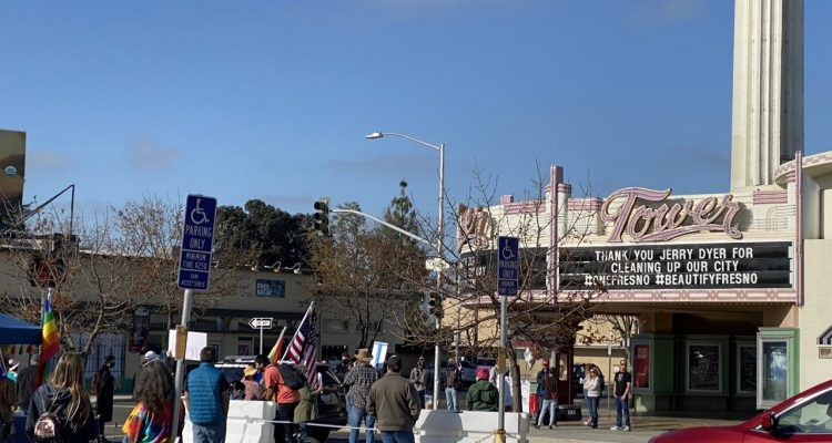 Just handed down from Court of Appeal: sale of #Tower Theatre to Adventure Church halted until further ruling.
#BreakingNews  #Fresno
gvwire.com/2021/03/30/tow…