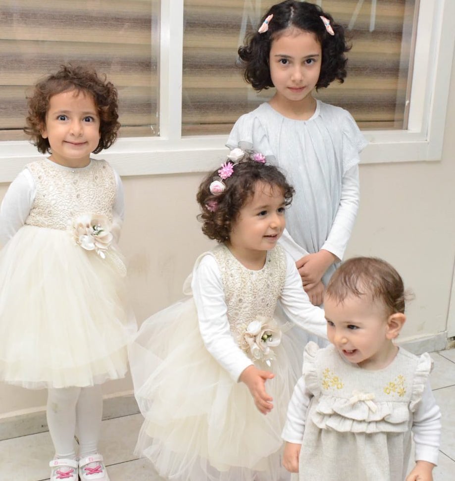 sultanuysal1's tweet photo. Annem gözyaşları için ekmek kırıntısı gibi değerlidir derdi. Üstüne basıp geçenlerin çarpılışını görmek için bekliyorum seni… 

Sözünüzü tutun ve acılı ailelerin umutlarını yıkmayın onlar zaten çok zor ayakta duruyorlar #rızabeyparkolsunizmir @RTErdogan @murat_kurum @ey_feda https://t.co/h4i3Hv29kq