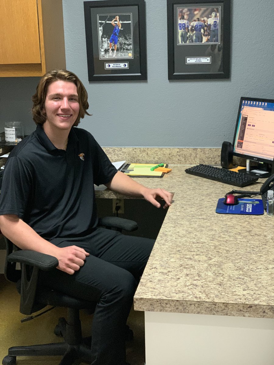 Folger_KHS's tweet photo. Great job on your Marketing Internship @Cainer009!  @KHSIndianNation would like to thank the Greater Chamber of Commerce for the awesome experience!@KellerISD_CTE #cteinkisd #celebratekisd https://t.co/cjkc2oIb4G
