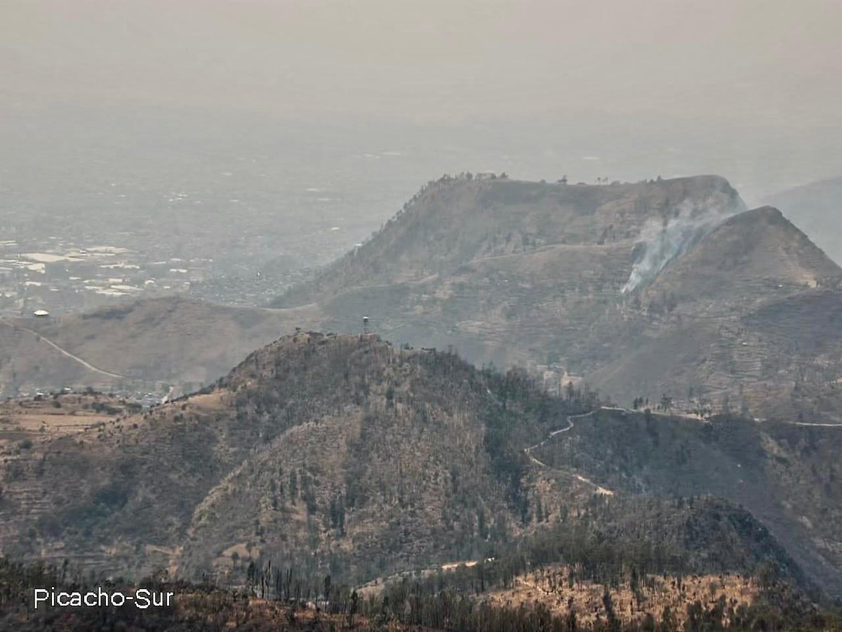 AmbienteEdomex's tweet photo. #ÚltimaHora: Se reporta incendio en el #ParqueEstatal Sierra de Guadalupe, paraje Tepozanes, municipio de #Tlalnepantla. Acuden brigadas de la Coordinación General de Conservación Ecológica de la #SMA. https://t.co/nuXVe1ePxm