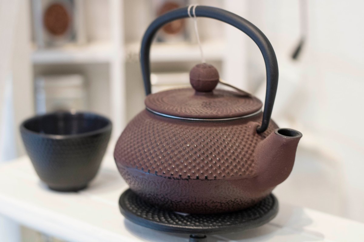 hemenGOSHOPPING's tweet photo. 10 años de MyTea, el Arte del Té 👏🔝
“Todos me decían: monta una tienda de café mejor, aquí el té no va a funcionar”. Claudia apostó en lo que creía 🙌 desde el primer momento, 10 años después My tea se ha convertido en un imprescindible para los amantes del té en #Donostia https://t.co/dh1mpYlJDE