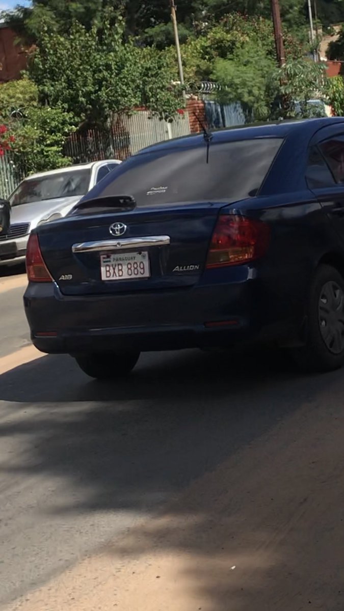 Ayebenegas_'s tweet photo. Harta de no poder caminar TRANQUILA por la calle, a dos cuadras de mi casa, después de decirle que NO reiteradas veces, estaciona su auto y seguia insistiendo en llevarme a mi casa. #NOesNO https://t.co/zrI9kv4FwI