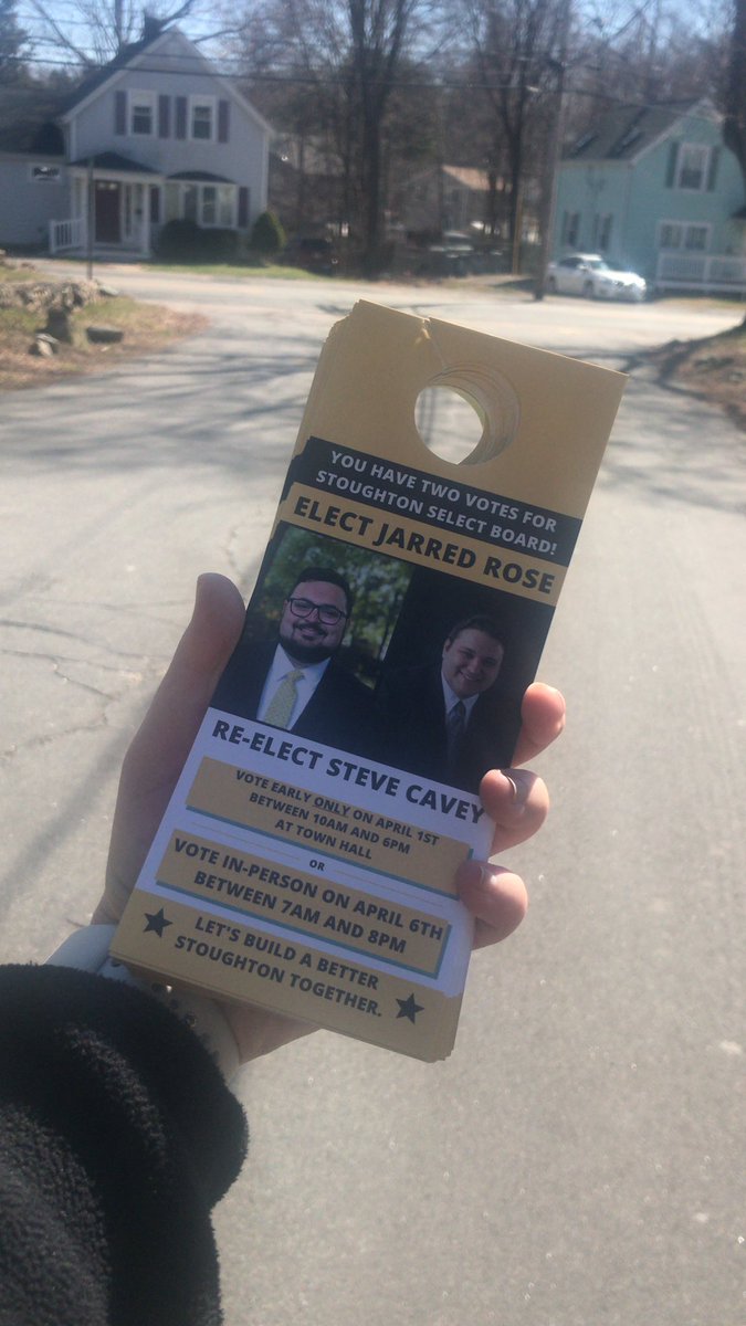 sam_kelleyy's tweet photo. Excited to be dropping lit today for @jarred4MA! 

We need to elect more environmentalists up and down the ballot. Local elections matter!!!! https://t.co/fHzVPktaCi