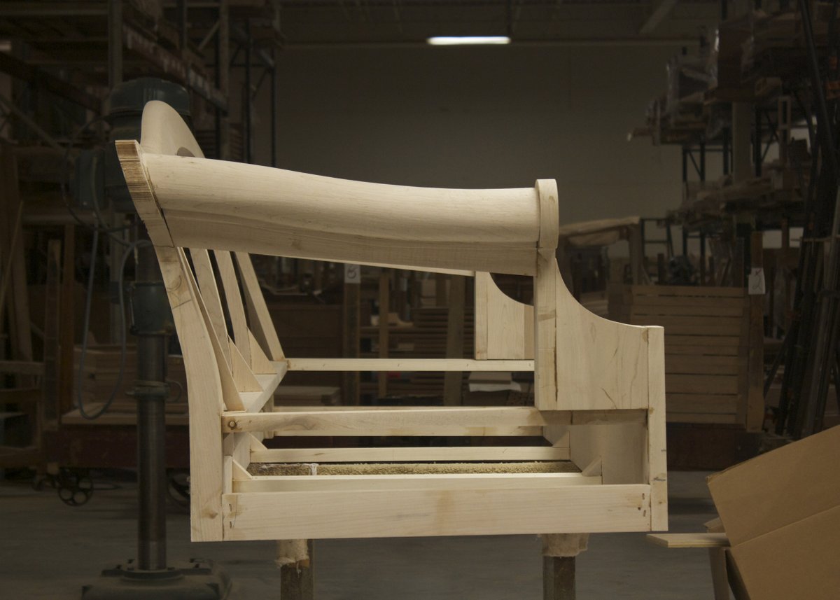 KindelFurniture's tweet photo. We spend as much time on what you don’t see as on what you do. Can you say that about your furniture? #handcrafted #madeoneatatime #madetoorder #luxuryfurniture #madeinmichigan #madeinusa #solidconstruction https://t.co/tTlXAc2w4k