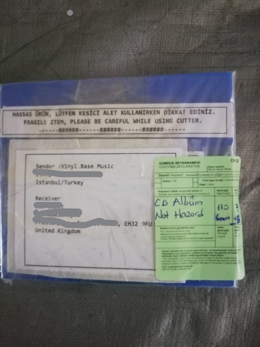 VDiscogs's tweet image. This excelent album shipped to United Kingdom :)