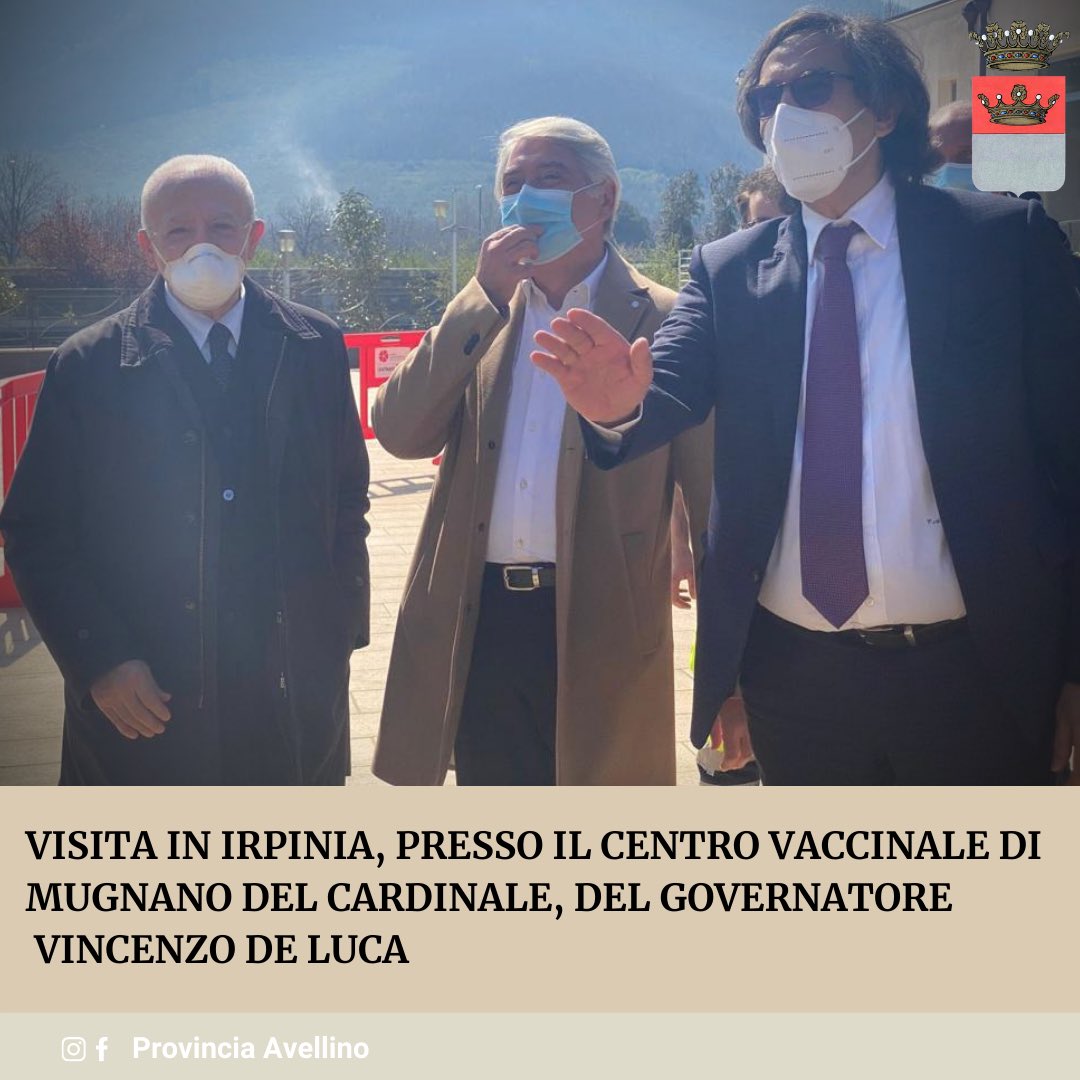 ProvinciaAv's tweet photo. Visita del Governatore Vincenzo De Luca al centro vaccinale di Mugnano del Cardinale. 

Il governatore ha apprezzato la scelta della Provincia di supportare economicamente i comuni dell’Irpinia per l’allestimento e la gestione dei centri vaccinali. 

Non abbassiamo la guardia! https://t.co/IoEnN5HfXc