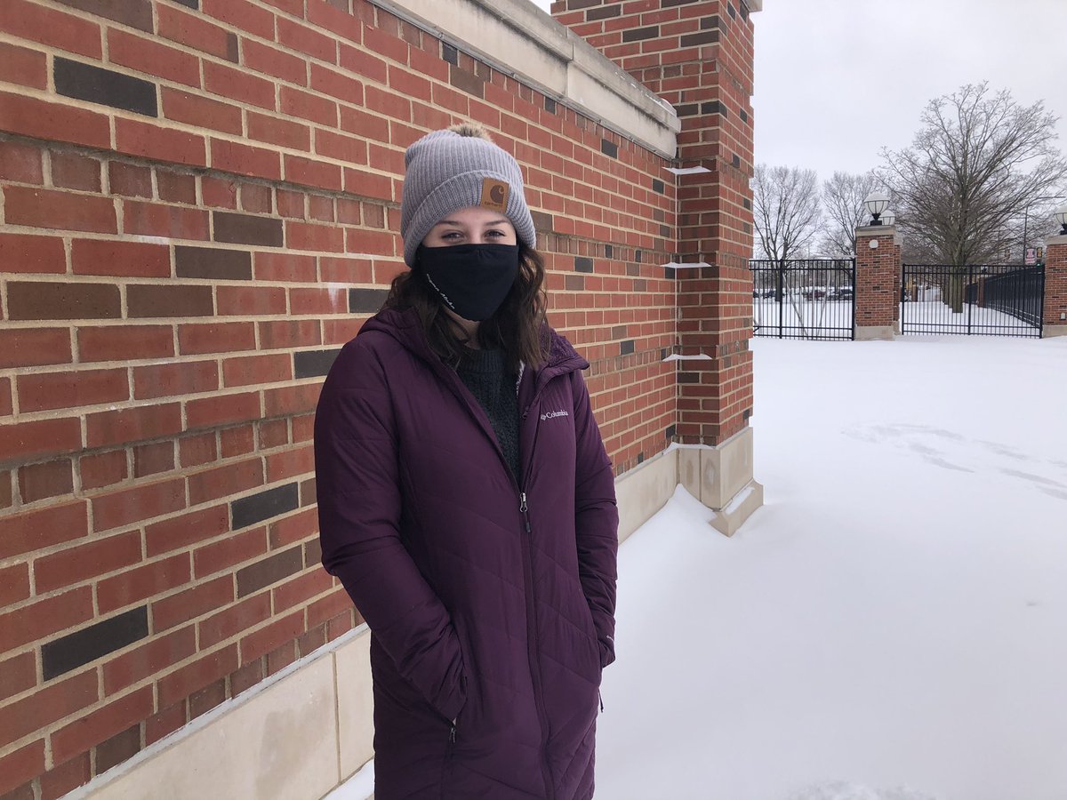 sigmaalpha_uiuc's tweet photo. This weeks sister spotlight is Mikayla Jones! We want to recognize her for her hard work volunteering, at her job, her coursework, and as our social chair! We are so lucky to have her as a sister!✨💚💛 https://t.co/cqHkmjVX3w