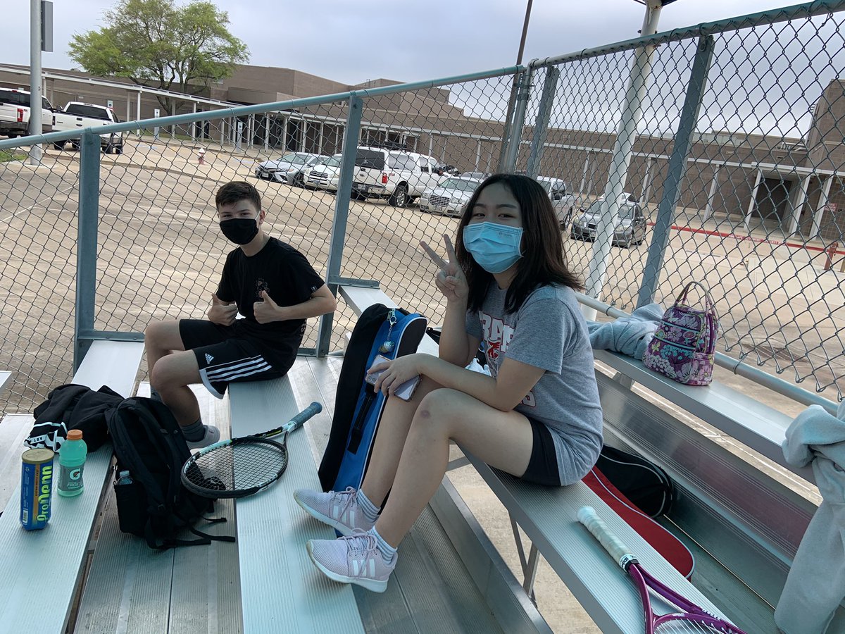 And we are off! Last tournament before district! <a href="/TravisTennis/">TravisHS Tennis</a>  <a href="/THS_Tigers/">Travis High School</a>