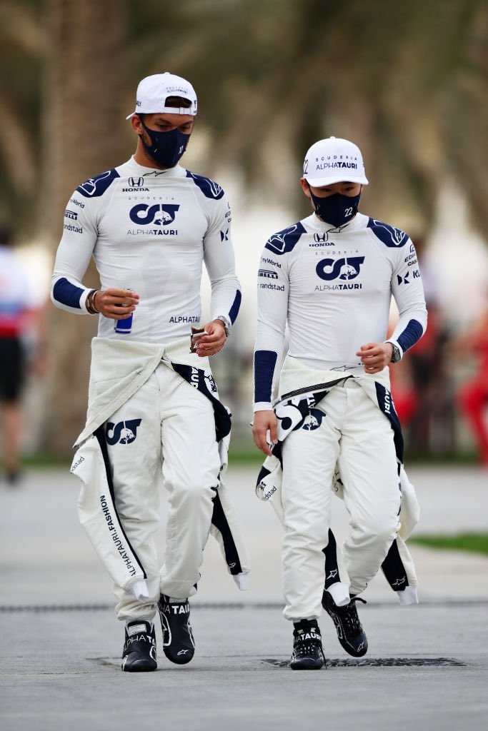 yuki is so tiny im sure he would fit in my pocket 🥺💘