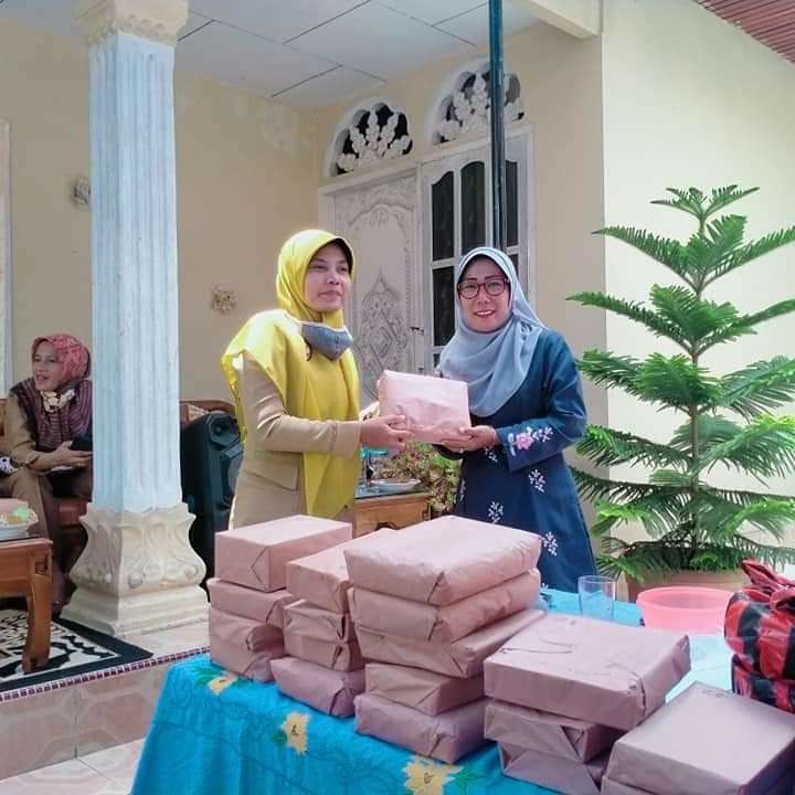EvaRoza9's tweet photo. Late Post
Kegiatan tgl 15 Maret 2021
Pendampingan dalam Pelaksanaan Rapat Anggota Tahunan Koperasi Pulau Harapan Kec. Tanjung Raya
@PENYULUH_COOP
@KemenkopUKM
#penyuluhkoperasi
#ppklkemenkopukmri
#ppklindonesia
#ppklsumaterabarat
#ppklkabupatenagam
#KoperasiKeren https://t.co/ejwVrsWEZu