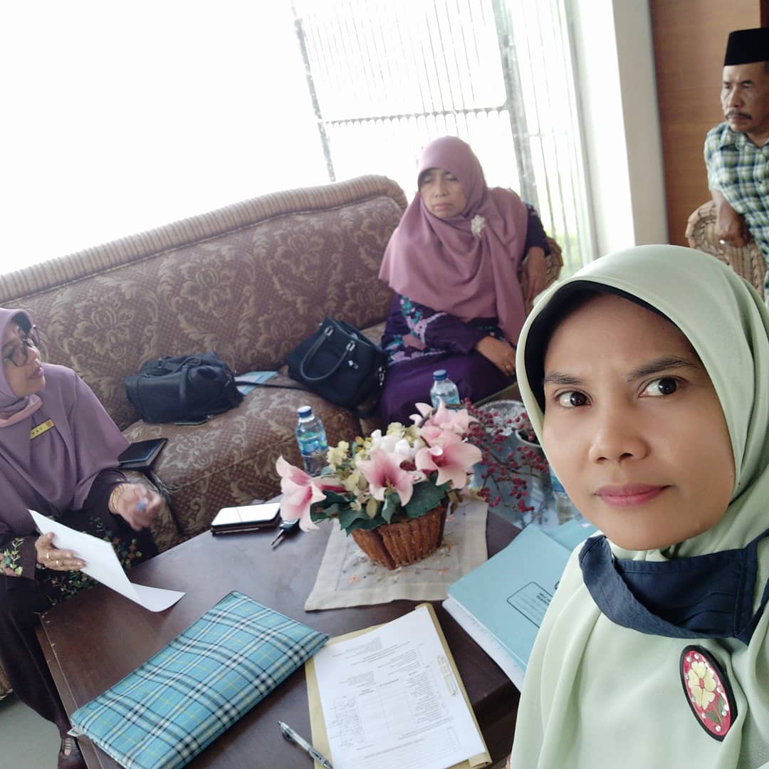EvaRoza9's tweet photo. Late Post
Kegiatan tgl 19 Maret 2021
Evaluasi hasil pengawasan ke KUD Mutiara Sawit Jaya Kec. Tanjung Mutiara
@PENYULUH_COOP
@KemenkopUKM
#penyuluhkoperasi
#ppklkemenkopukmri
#ppklindonesia
#ppklsumaterabarat
#ppklkabupatenagam
#KoperasiKeren https://t.co/QnbG97DGqk