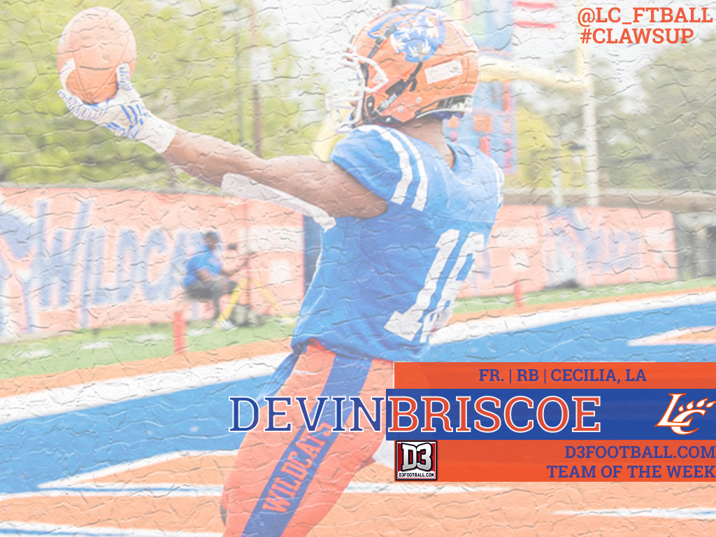 LCU_ftball's tweet photo. Congrats once again to @showtimebriscoe for earning a spot on the @d3football Team of the Week for the 2nd straight week after once again rushing for 200+ yards and a score!! #ClawsUp @ASC_sports #d3football #d3fb #ASCfootball #ASCfb https://t.co/xRkRYxdiTS