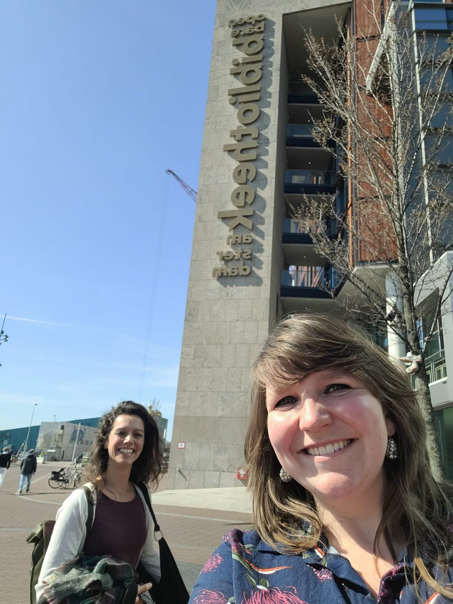 TamarMeMo's tweet photo. Heerlijke dag, met toch wel als hoogtepunt ons bezoek aan de @OBAmsterdam Blijft prachtig en wat een gastvrijheid! 🥰 Op naar een mooi #jbncongres om het #jubileum van het @JBN_NL te vieren! https://t.co/4omfz6BbHK