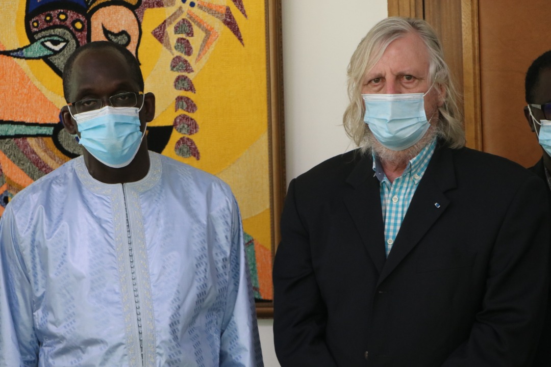 Didier Raoult tweet media