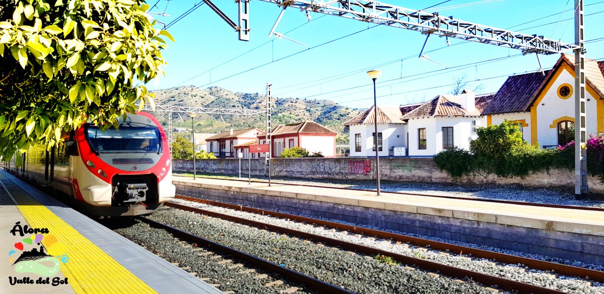 AloraValledeSol's tweet photo. #Álora
Estación de ÁLORA...¡ Bienvenidos !
#ÁloraValledelSol #estaciondeÁlora #alora #ValledelSol #caminitodelrey #Áloramunicipioturístico #municipioturístico #visitaalora #visitsalora #pueblosbonitosdeEspaña #travel #viaje #turismo #pueblosconencanto #disfrutaÁlora #bonito #tren https://t.co/XEgDmN9IdZ