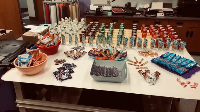 Navo_DISD's tweet photo. The admin team sure does love those panthers! The Paw Patrol is on the gooooo! #Thankful #ThePawPatrol #AttitudeOfGratitude #OneTeamOneMisson #BetterTogether @dentonisd @DrBethKelly1 @TGoodman_DISD @AEB_MEd_x2 @MsHarrisELAR https://t.co/dko3kV44po