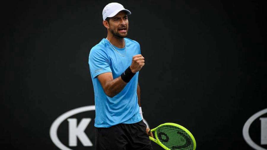 cotecctennis's tweet photo. .@CheloArevaloATP y @HTecau vencieron a los No.1 del mundo Farah/Cabal 76(7) 76(4) para pasar a los cuartos de final del #MiamiOpen 👏

#MiamiOpen2021 #atp #coteccpower https://t.co/p4MmAqm4ln