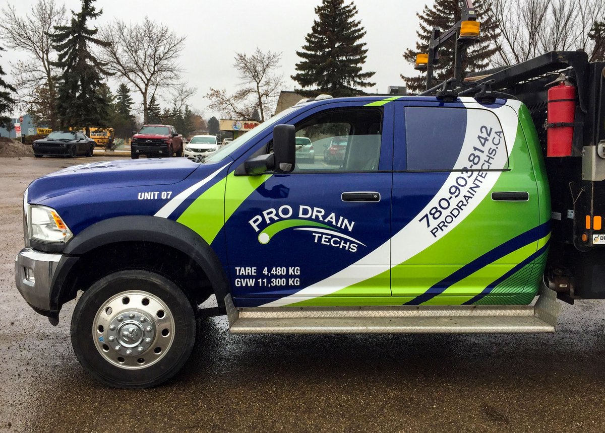 CowanGraphics's tweet photo. #BrandUpdate for #ProDrainTechs in #yeg!
From #spotgraphic logos to #fullvehiclewrap
#Graphic #Wrap
#CowanGraphics #CGprint #CGinstall
#yyc #yxe https://t.co/NkA5cTyVKS