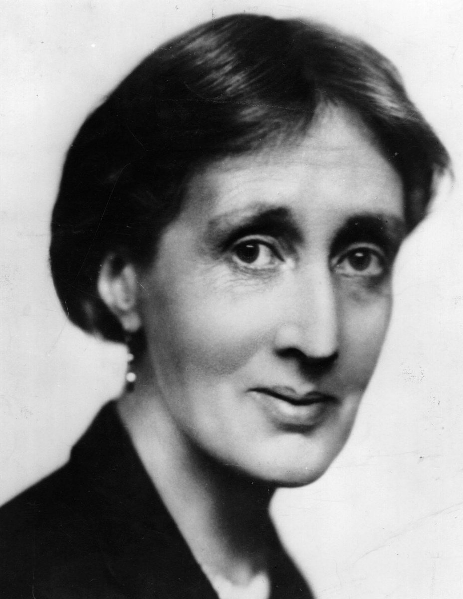 fuedicho's tweet photo. "Utilizo a mis amigos como lámparas. Su luz me ayuda a ver que existen otros campos, otras colinas". 
Virginia Woolf
#Fuedicho https://t.co/fxjsjbJdNl