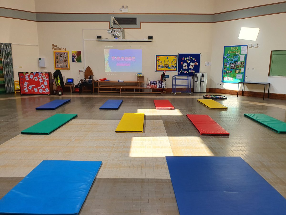 A fabulous day out in the sunshine at Wellbeing Camp toasting marshmallows today and some cool down time doing yoga! <a href="/mrssroche/">Mrs S Roche</a> <a href="/garntegprimary/">Garnteg Primary</a> <a href="/torfaenplayserv/">Chwarae Torfaen Torfaen Play Service</a>