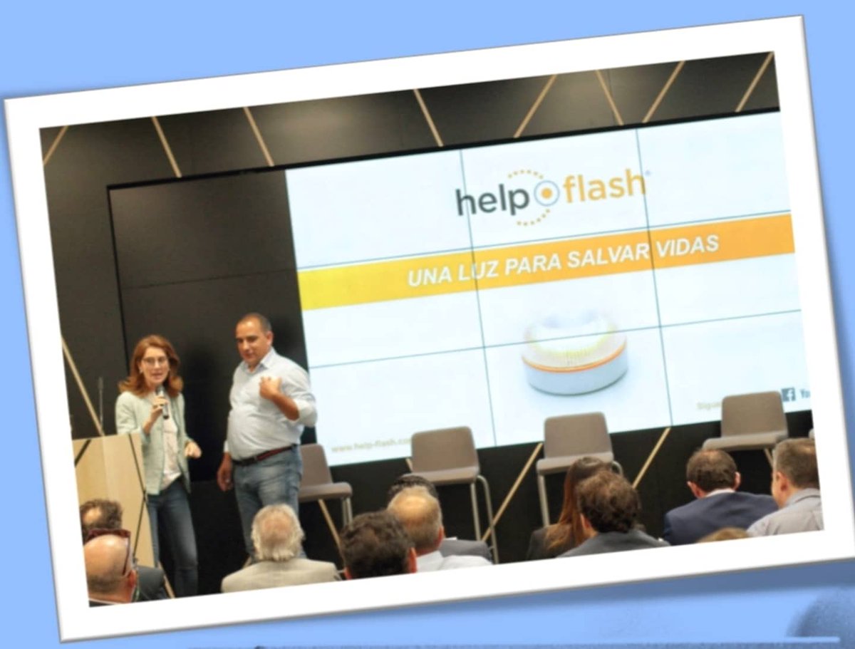 oskarpaz's tweet photo. En 2017, cuando @help_flash ganó nuestro #INSURTECHTALKS , nos "deslumbró" con su #sencillez, orientada a un único y noble propósito 👉 #SalvarVidas
"¡La #sencillez es la máxima sofisticación!" (L. da Vinci)
#SeguridadVial #IoT #MovilidadConectadaYSegura #LuzEmergenciaV16 https://t.co/YIUanUBltN
