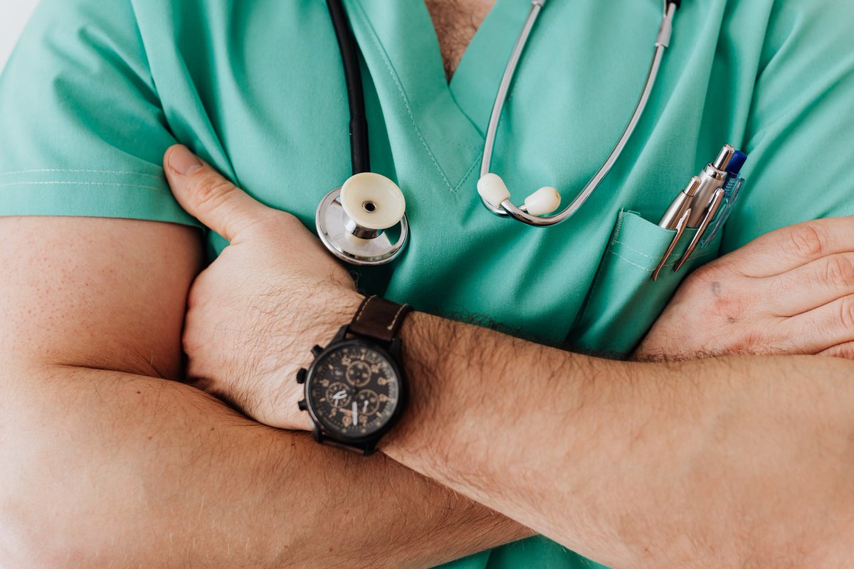 urbanpoolss's tweet photo. Thank you to all the doctors, nurses and people who provide medical care. #NationalDoctorsDay #urbanpoolservices https://t.co/tteBGwyEfh