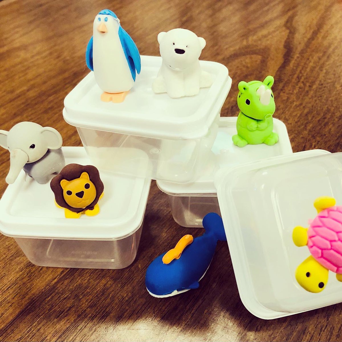 Desk Pets for the win!!!!! This behavior management system might save me this year!!!!!! ❤️ #iteachfirst #deskpets
