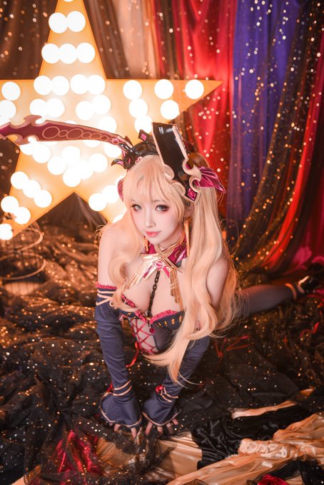 Twitterのコスプレ画像36