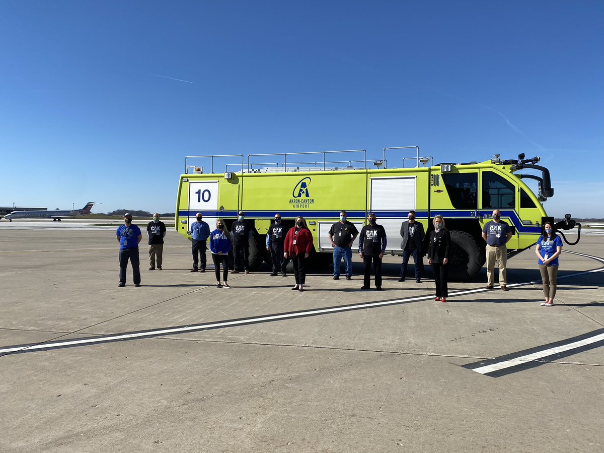 CAKairport's tweet photo. We’re wearing our #330ShirtDay apparel with pride as residents and community stakeholders! We’re proud to be your hometown airport. Thanks for choosing a better way to go. #abetterwaytogo #akroncantonairport #cakairport https://t.co/b4e6fczB0X