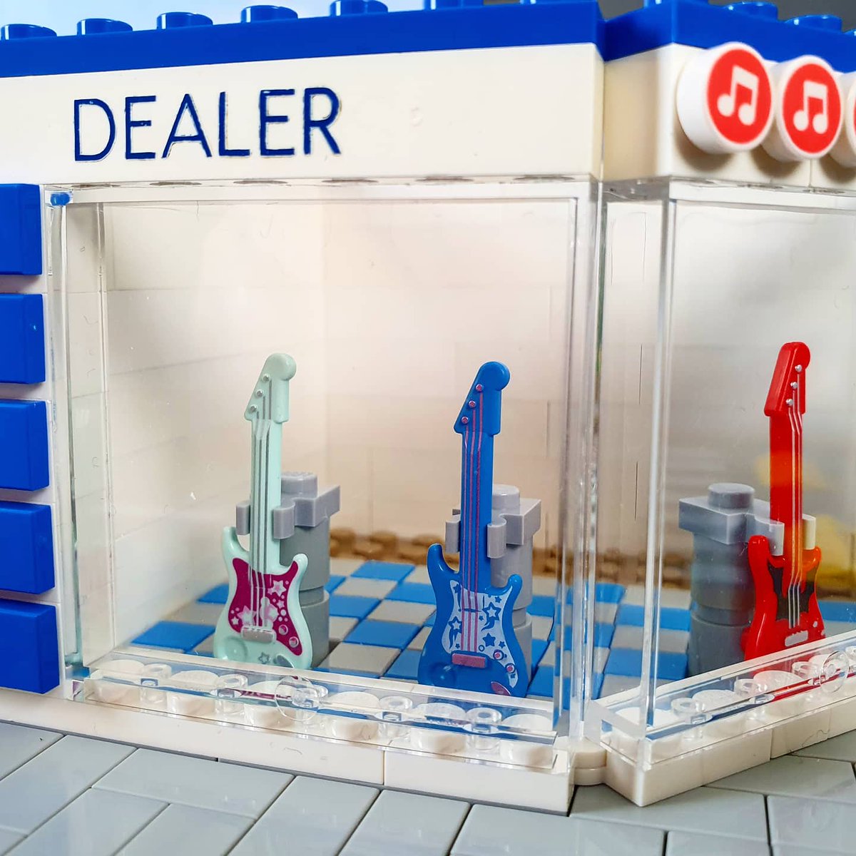 CreativeBrickB's tweet photo. The LEGO Guitar Shop is getting built for real, YouTube video coming soon - link to channel in bio.

#lego #legocity #legomusic #musicshop #electricguitar #guitar #minifigure #legominifigure #minifig #legominifig #legobricks #legoset #legocreator #legodesign #legobuilding https://t.co/003RrT5Dvs