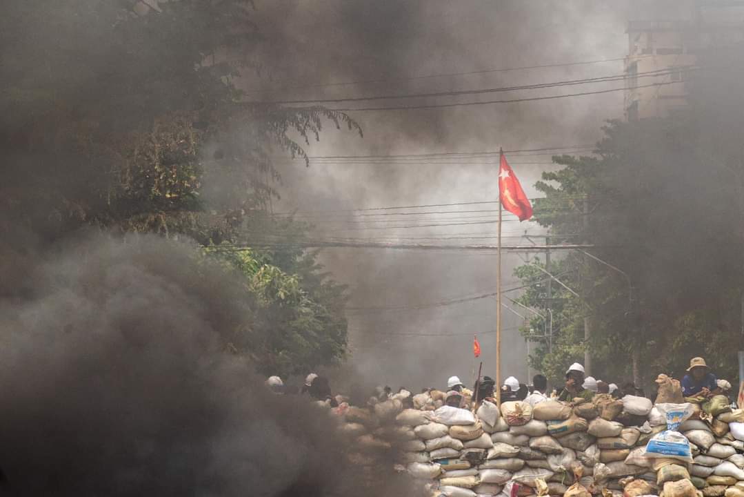 PrincessWu11's tweet photo. Speechless
#WhatsHappeningInMaynmar 
#Stopmakingfakenews
#theyarenotpeacefulprotesters
#Wewantourcountryback
#SaveMyanmarDemocracy https://t.co/KRS38sNCkn