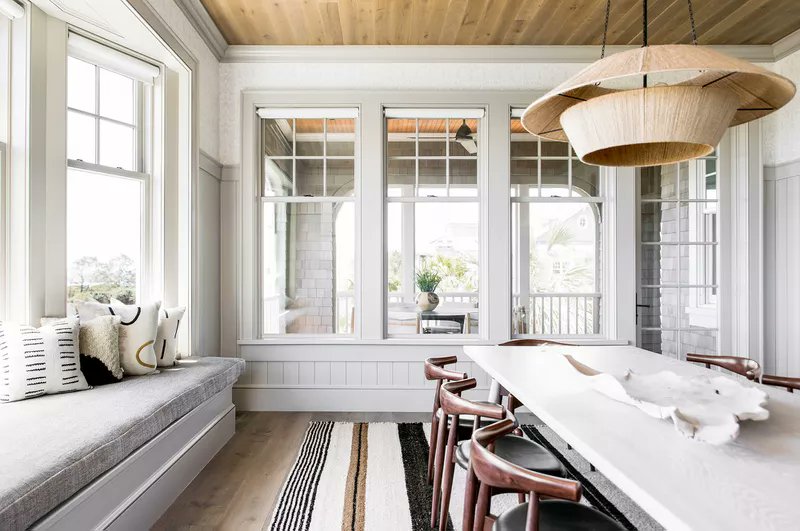 MSLmiami's tweet photo. How do you hope to design your #diningroom? Do any of these #interiordesigns peak your interest?  https://t.co/IKDoGyBOPl https://t.co/0aoZCFGzE2