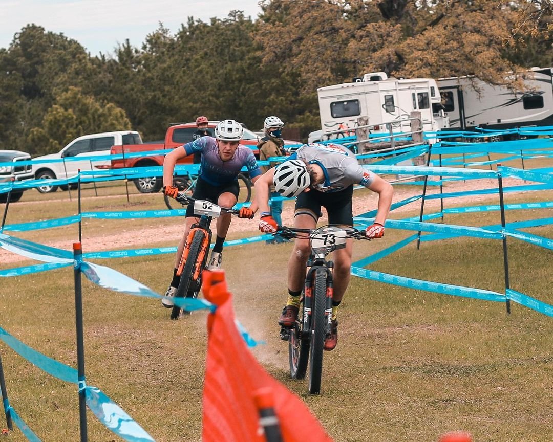 Crazy race day on Sunday <a href="/Texashsmtb/">Texas Interscholastic MTB Racing</a> with lightning interrupting the race. We had a re-start 4 hours later with a shortened race, and I pulled out the win in a sprint finish, and kept the leader's jersey!
#NICA #morekidsonbikes #texasmtb
instagram.com/p/CNAwl_oBTwU/