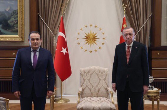ArkheConcept's tweet photo. 🇹🇷| Le président turc a reçu le Président de l'Assemblée parlementaire du Conseil de l'#Europe Rik #Daems au Complexe présidentiel
Il a ensuite reçu le secrétaire général du Conseil #turcique, Bagdad #Amreyev au complexe présidentiel
Le parallèle est assez intéressant 🧐 https://t.co/nccLukKM6Z