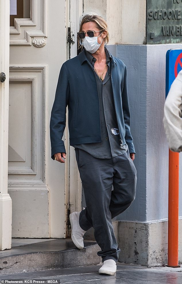 pitt_online's tweet photo. 📸 Brad Pitt in Brussels on March 29,2021 https://t.co/aBuZjFglZ5