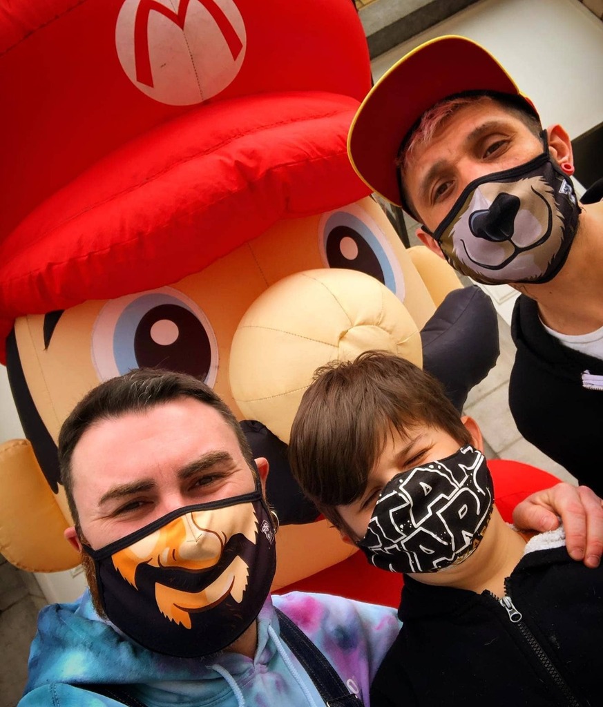 bobobearart's tweet photo. Love this photo! Thanks Kriss @mrbearbelgium2017 and Tosh @toshchris23!
🐻❤XXLove BOBO BEAR 

MASKS AVAILABLE AT:
https://t.co/1CSnbEHIu2 

#bobobear #bobobearart #swimwear #beachwear #swimbriefs #gayart #beartshirt #gaytshirt #bearmask #gaymask #bobobe… https://t.co/Q46u1nrwxS https://t.co/MCjmrVDobW