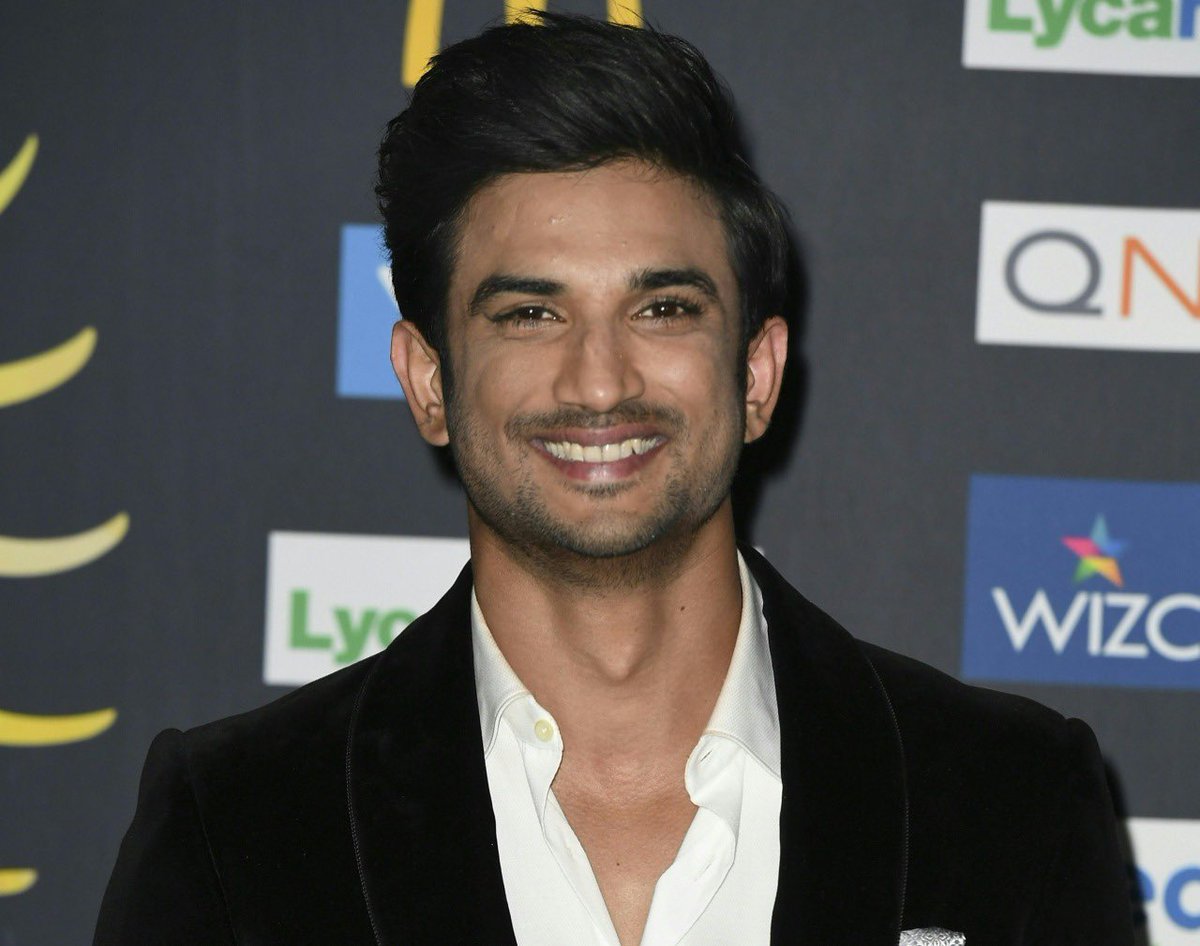 GHiwarkar's tweet photo. God if u want to clear all bad things in INDIA and Maharashtra,

why u select SUSHANT, 

there r many other bollywood famous actor can also leave this earth. 

Why Why SUSHANT

Interrogate Vaze 4 Sushant https://t.co/L08sznM5D1