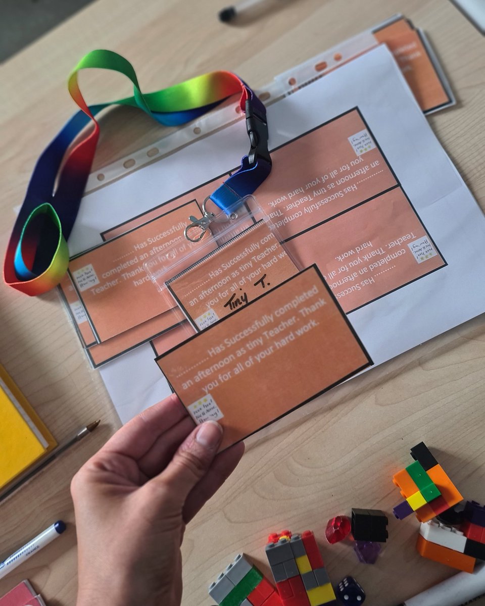 MissSJHamilton1's tweet photo. An afternoon as tiny teacher has been such a succes I had to share. The pupils each morning come in asking who the tiny teacher will be. Tiny T receives a lanyard, helps me deliver lessons and a tiny certificate to take π‘. #MEduc4 #studentteacher #behaviourmanagment https://t.co/1kA5iwY4oJ